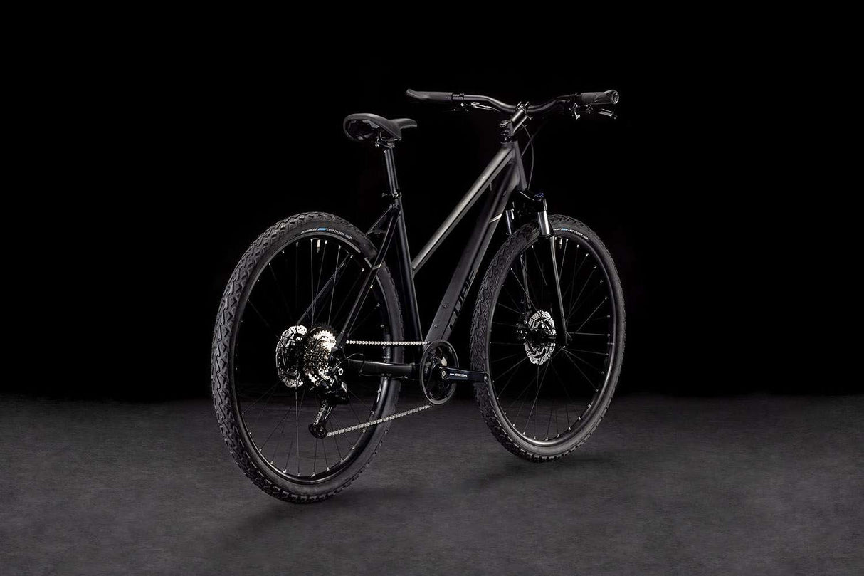 Cube nature one lady black'n'black