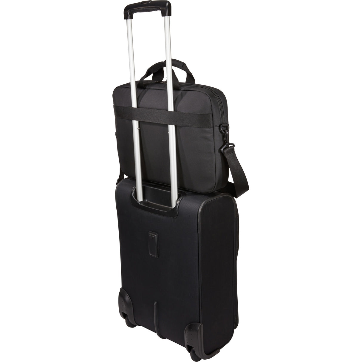 Case Logic propulsé Piéro 15.6