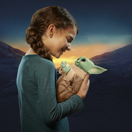 Hasbro Star Wars Galactic Snackin ’Grogu