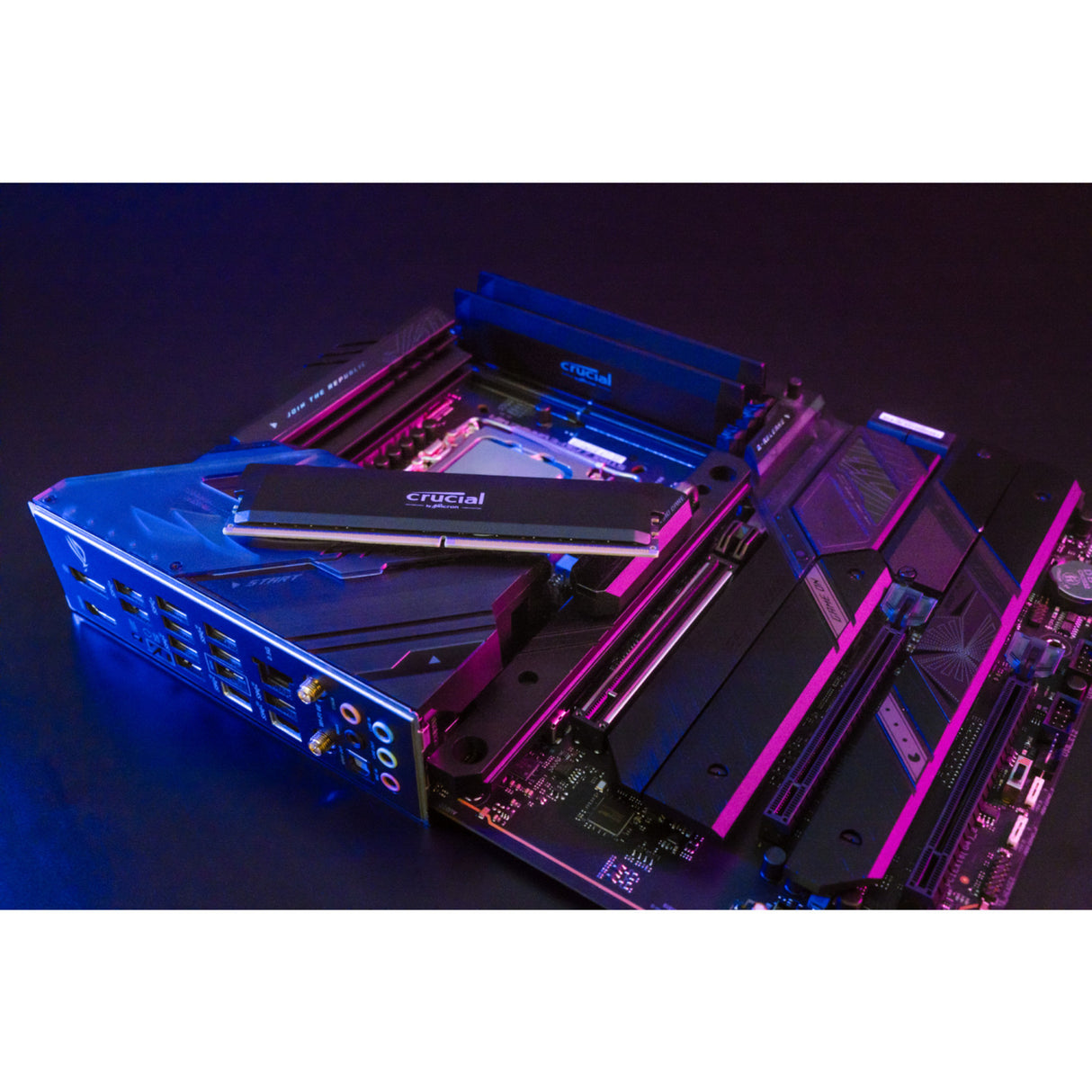 Crucial 64 Go DDR5-6000 (2x 32 Go) RAM double kit (noir, CP2K32G60C40U5B, Pro OC, XMP 3.0, Expo)