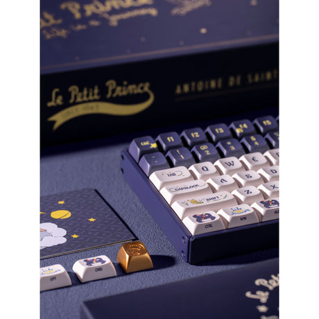 Clavier de jeu mécanique Iqunix F97 Starry Tryst RGB (bleu foncé, disposition américaine (QWERTY), rose silencieuse Iqunix, 96 %, LED RVB, remplaçables à chaud, PBT, 2,4 GHz | Bluetooth 5.1 | USB-C)