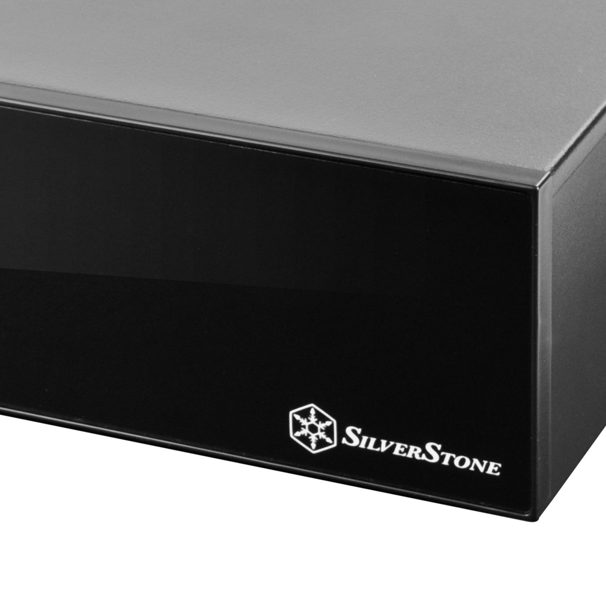 Boîtier htpc Silverstone sst-ml09b (noir | 2x usb-a)