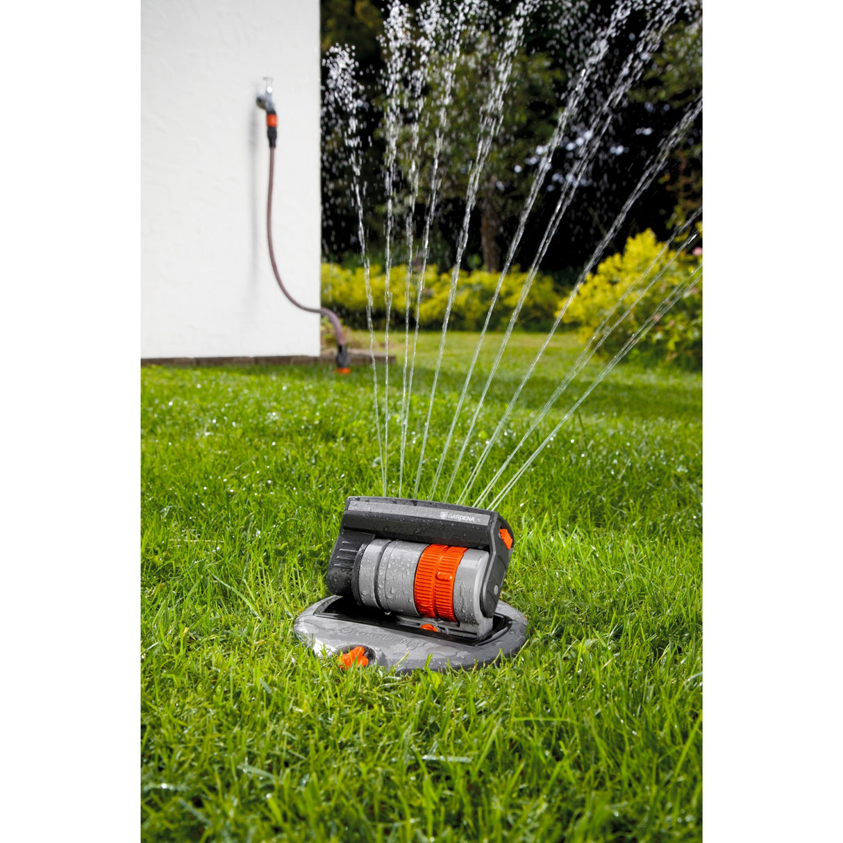 Gardena Ensemble avec pulvérisateur pivotant enfoncé OS 140
