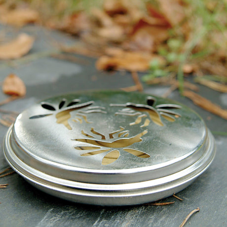 Spirales de citronnelle design Esschert dans un récipient en zinc