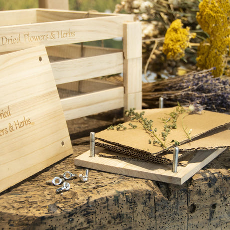 Presse-fleurs et herbes design Esschert