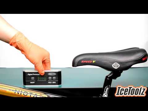 Anglemètre numérique Icetoolz xpert pour éléments de selle et de guidon, e371