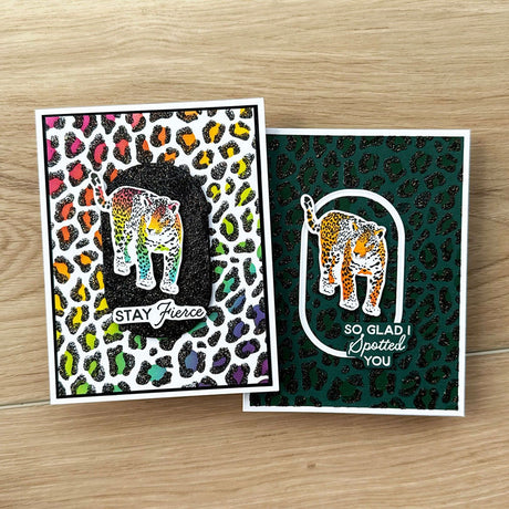 Ranger Ink Ranger • Simon Hurley crée. pochoirs léopard 2pcs