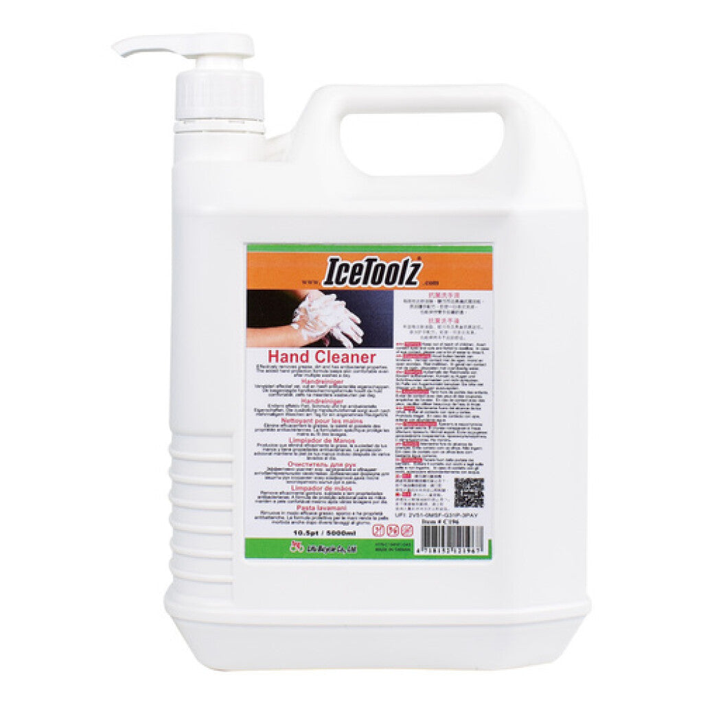 ICETOOLZ ICETOOLZ Cleaner de mano 5LTR con mecanismo de la bomba