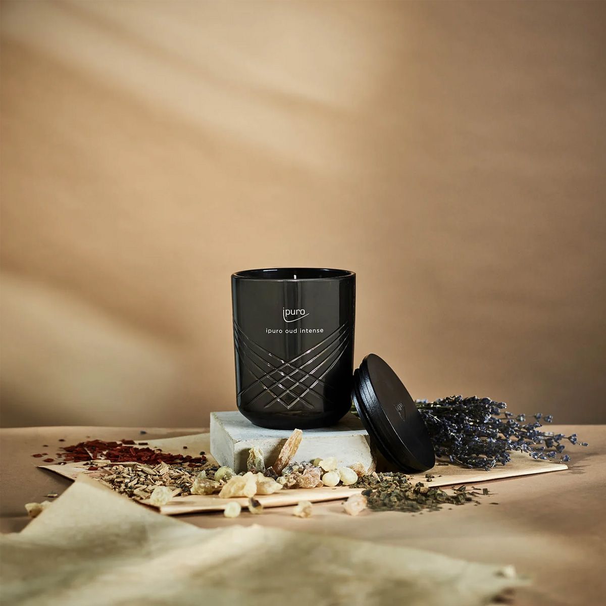 Bougie parfumée Ipuro ancienne intense 270gr