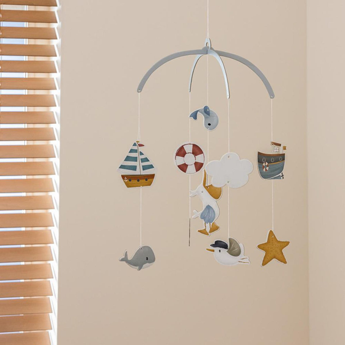Baie des marins mobiles en carton Little Dutch Tiamo