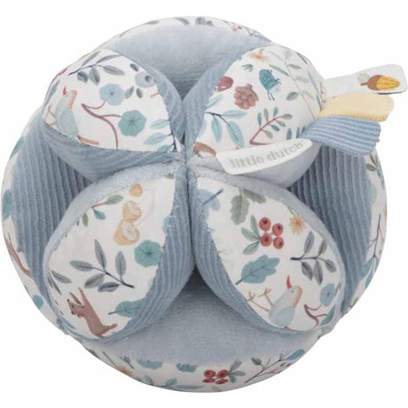 Les Little Dutch Forest Friends attrapent le ballon