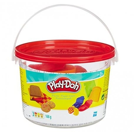 Seau à pâte Otto Simon Play-Doh avec 3 pots d'argile et formes de plage