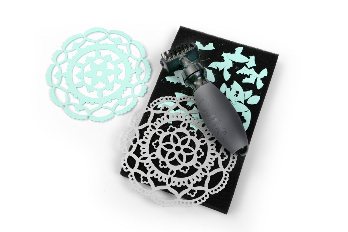 Sizzix • accessoire qui brosse le coussin en mousse