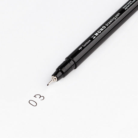 Tombow • stylo à dessin mono fineliner, largeur de trait 03 (env. 0,35 mm), noir