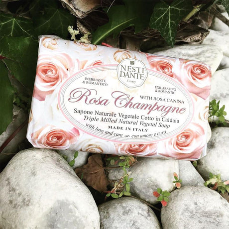 Savon de campagne Nesti dante rosa 150gr.