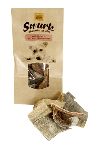 Sn'urk snoring dried salmon fillet in moths